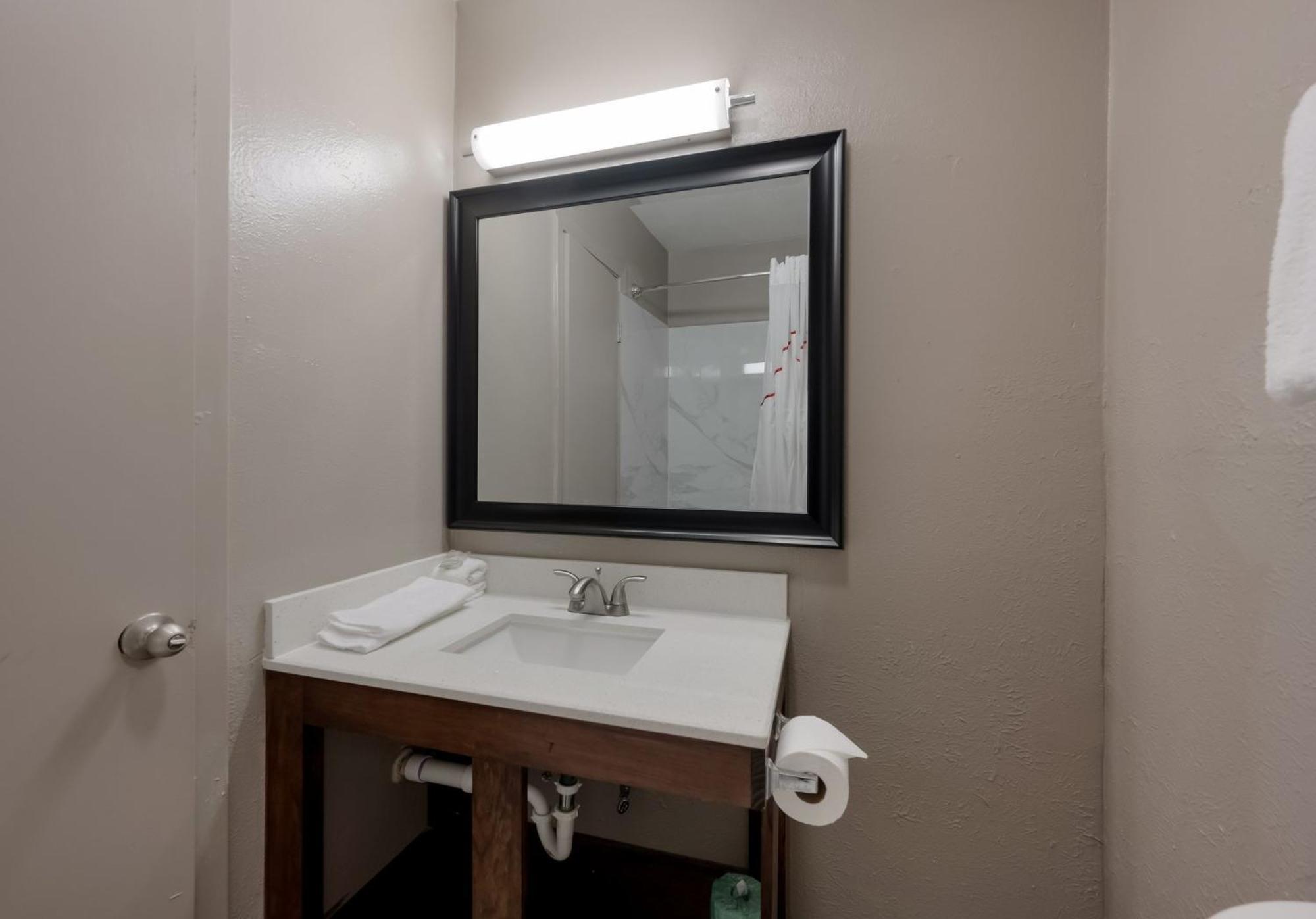 Red Roof Inn Madisonville Dış mekan fotoğraf