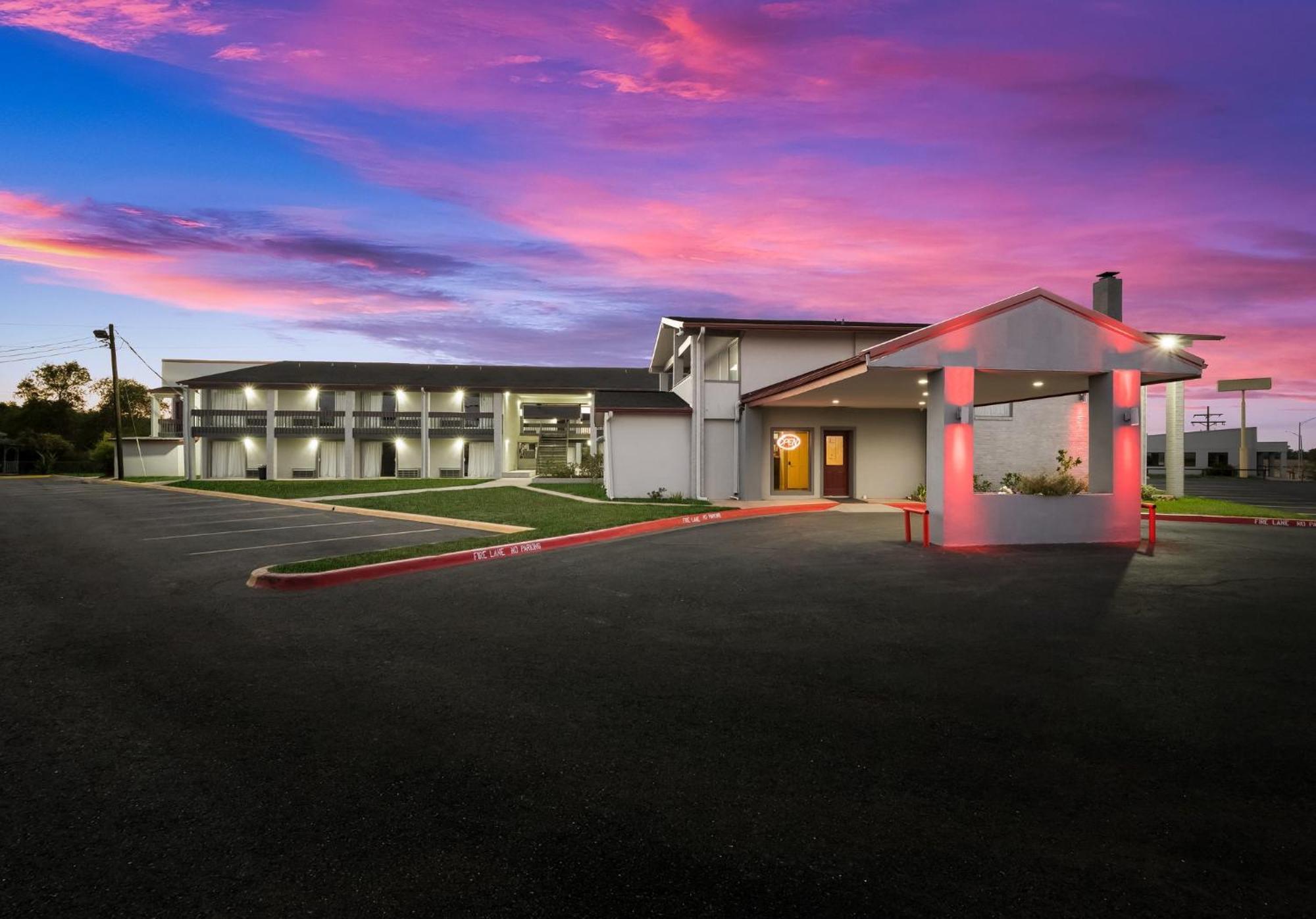 Red Roof Inn Madisonville Dış mekan fotoğraf